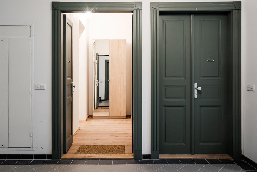 Apartment Gesse Brezinova プラハ エクステリア 写真