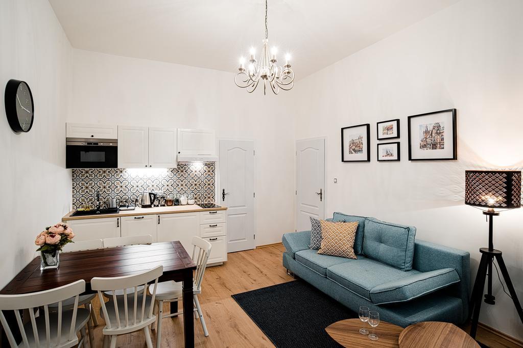 Apartment Gesse Brezinova プラハ エクステリア 写真