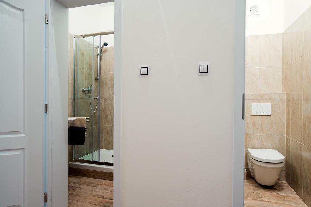 Apartment Gesse Brezinova プラハ エクステリア 写真