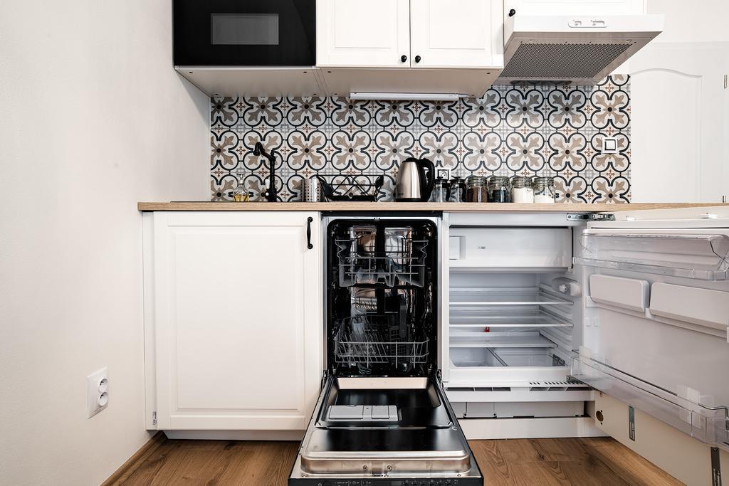 Apartment Gesse Brezinova プラハ エクステリア 写真